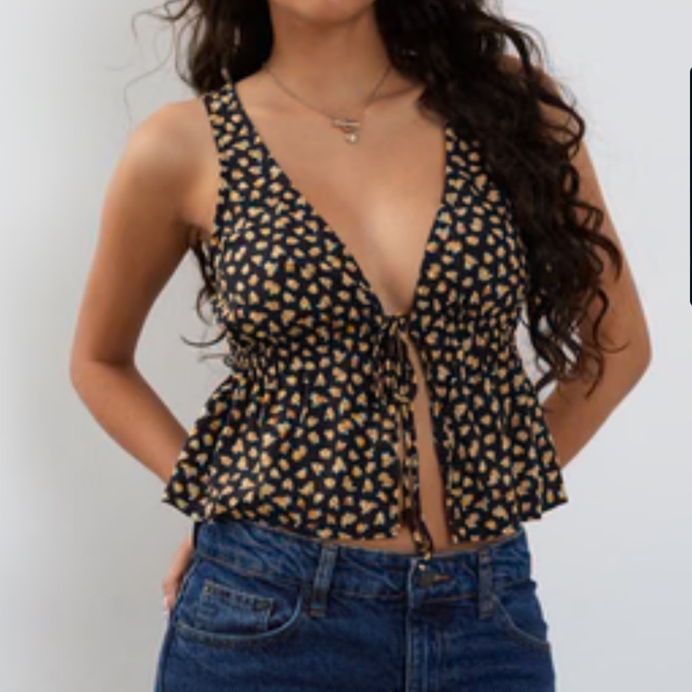 ISO Rolia Tie Front Top In Ditsy Floral Bronze